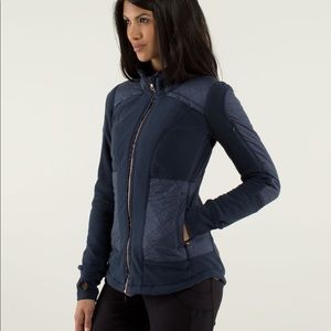 Lululemon Fleecy Keen Jacket
Inkwell